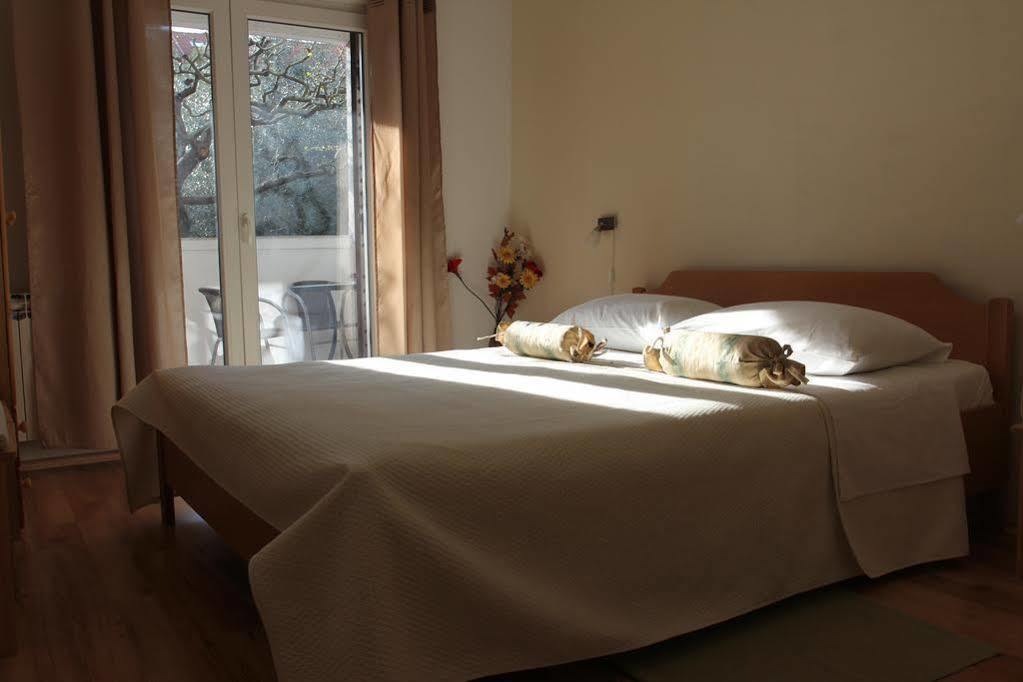 Bed & Breakfast B&B Damian 3*